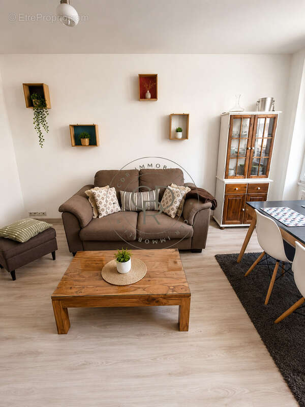 Appartement 39 m² à Reims  - photo 3