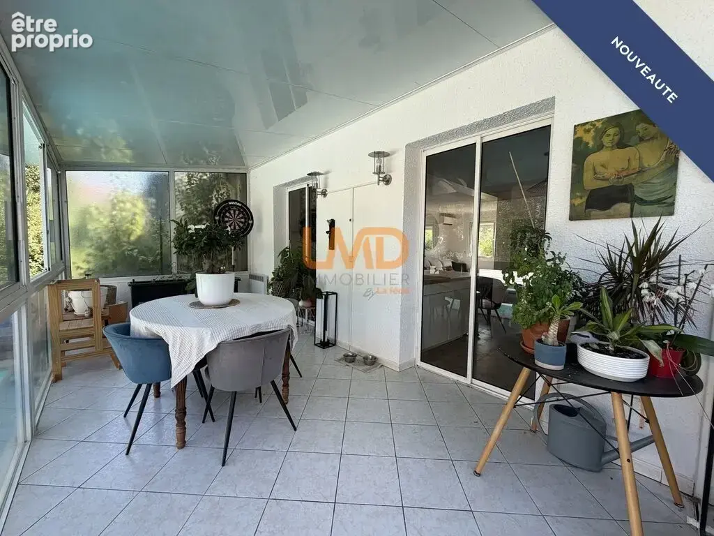 Villa T5 92 m2 avec piscine à Baho - photo 11