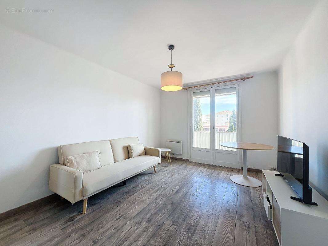 Appartement à SAINT-RAPHAEL