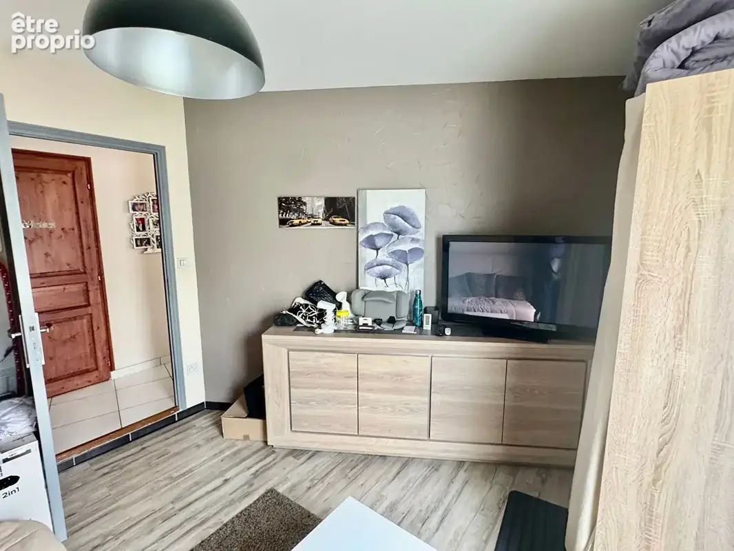 VERTAIZON / Grande maison familiale à seulement 20 min de Clermont-Ferrand ! - photo 13