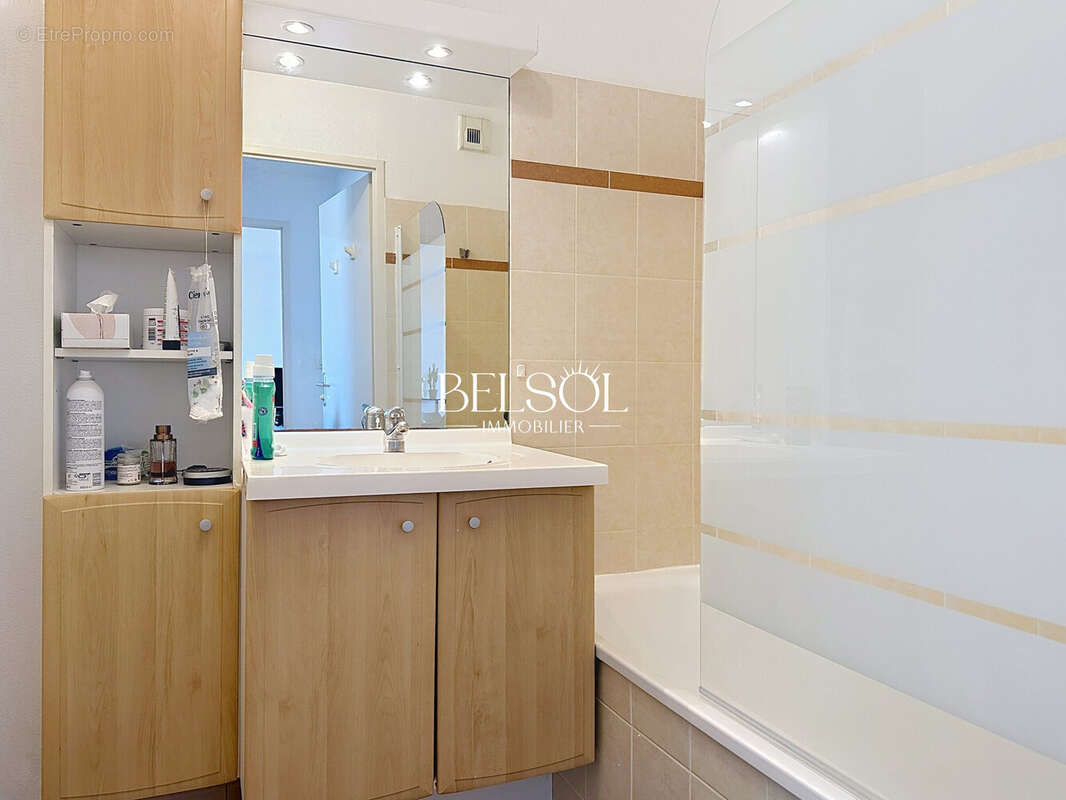 Appartement à SAINT-ESTEVE