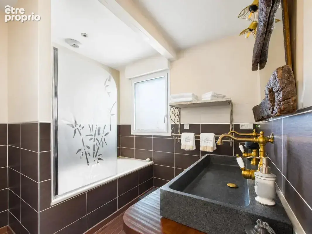 Maison de 7 pièces de 168 m² à Plounévez-Lochrist proche plage - photo 14