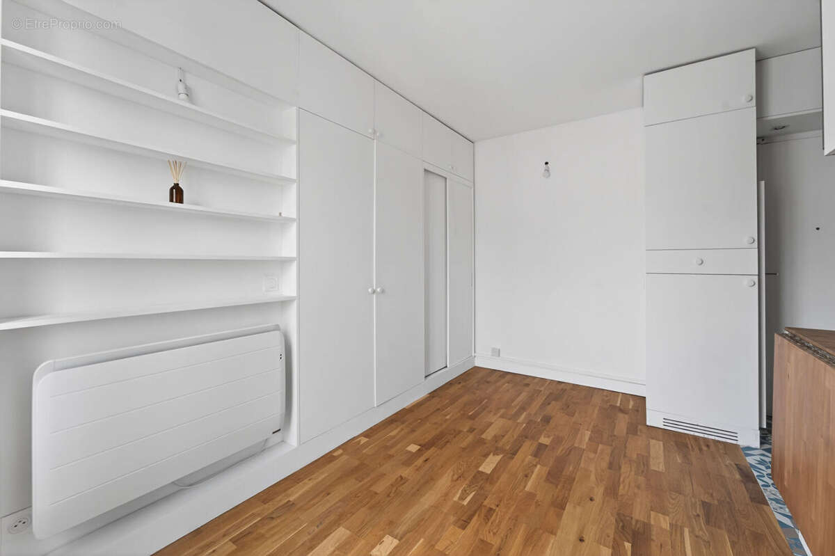 Appartement à PARIS-20E