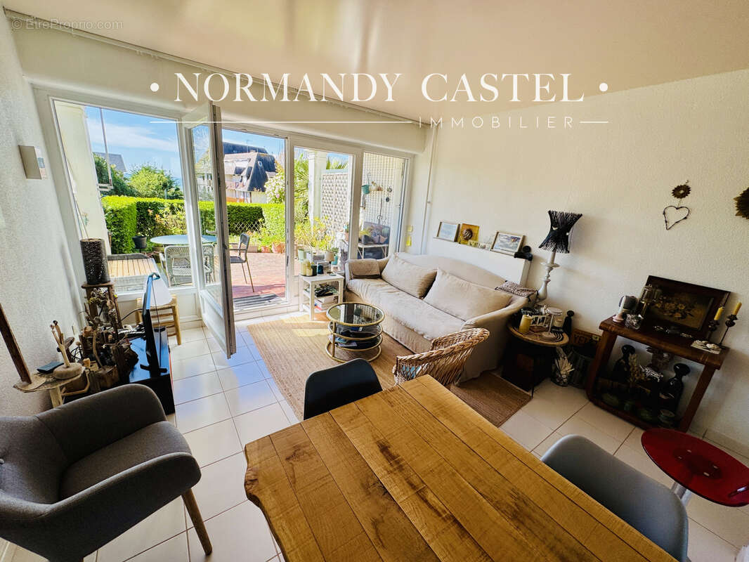 Appartement à TROUVILLE-SUR-MER