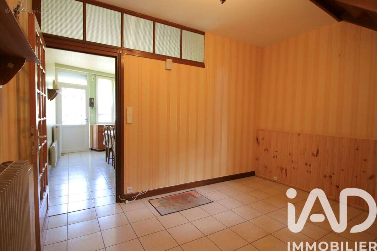 Maison 73 m² à Arlanc  - photo 5