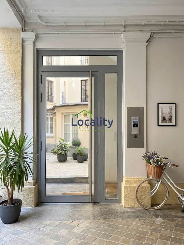 Appartement à PARIS-9E