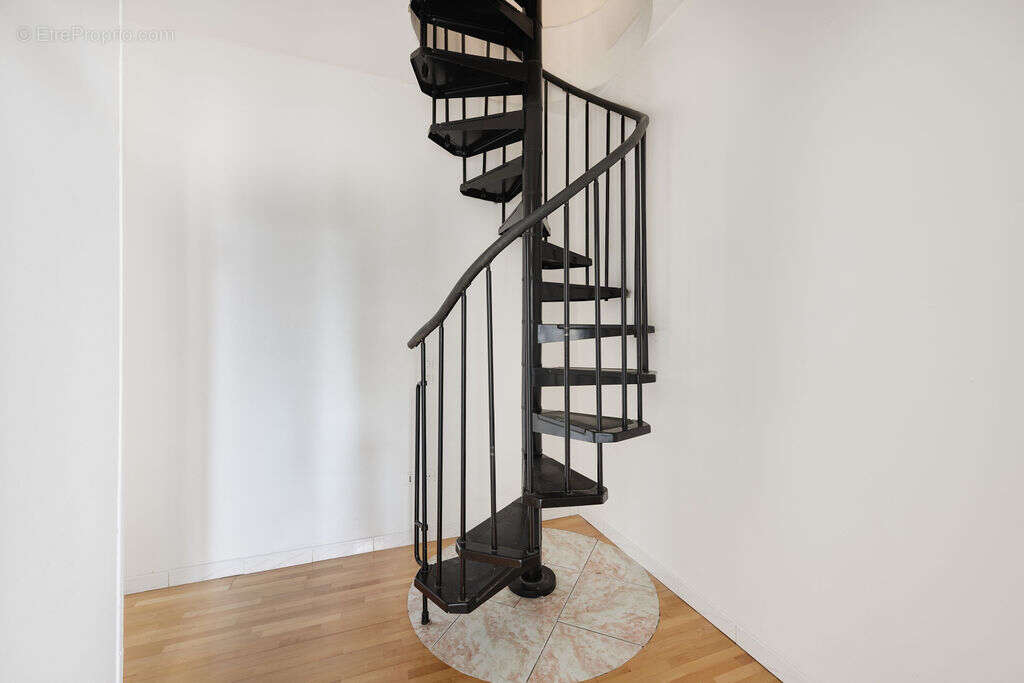 Appartement à LYON-6E