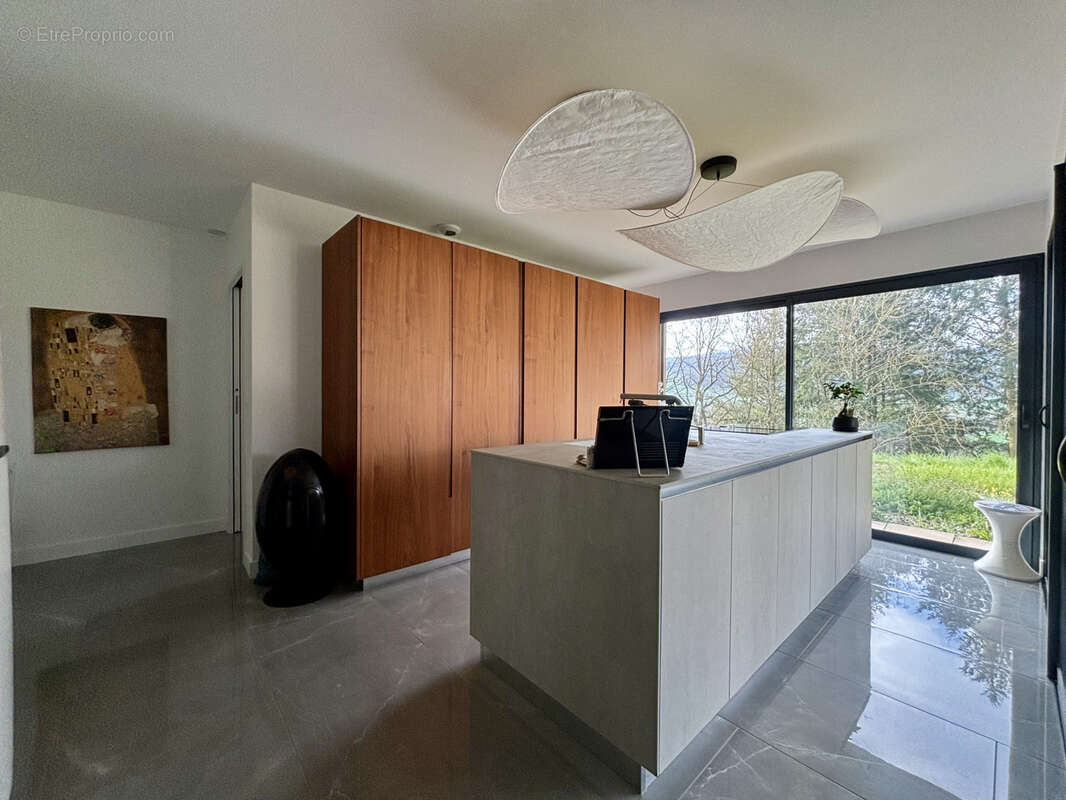 Maison à SAINT-FORGEUX