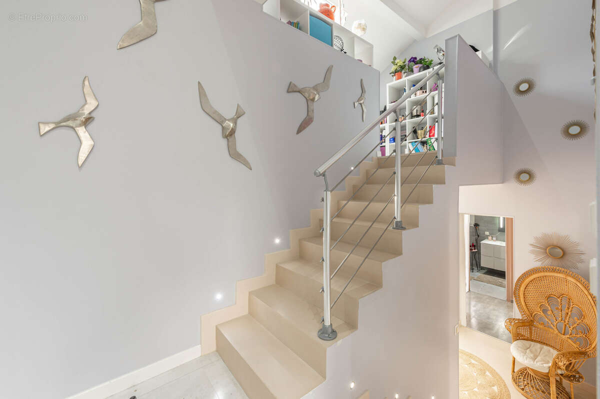 Maison à SAINT-CERGUES