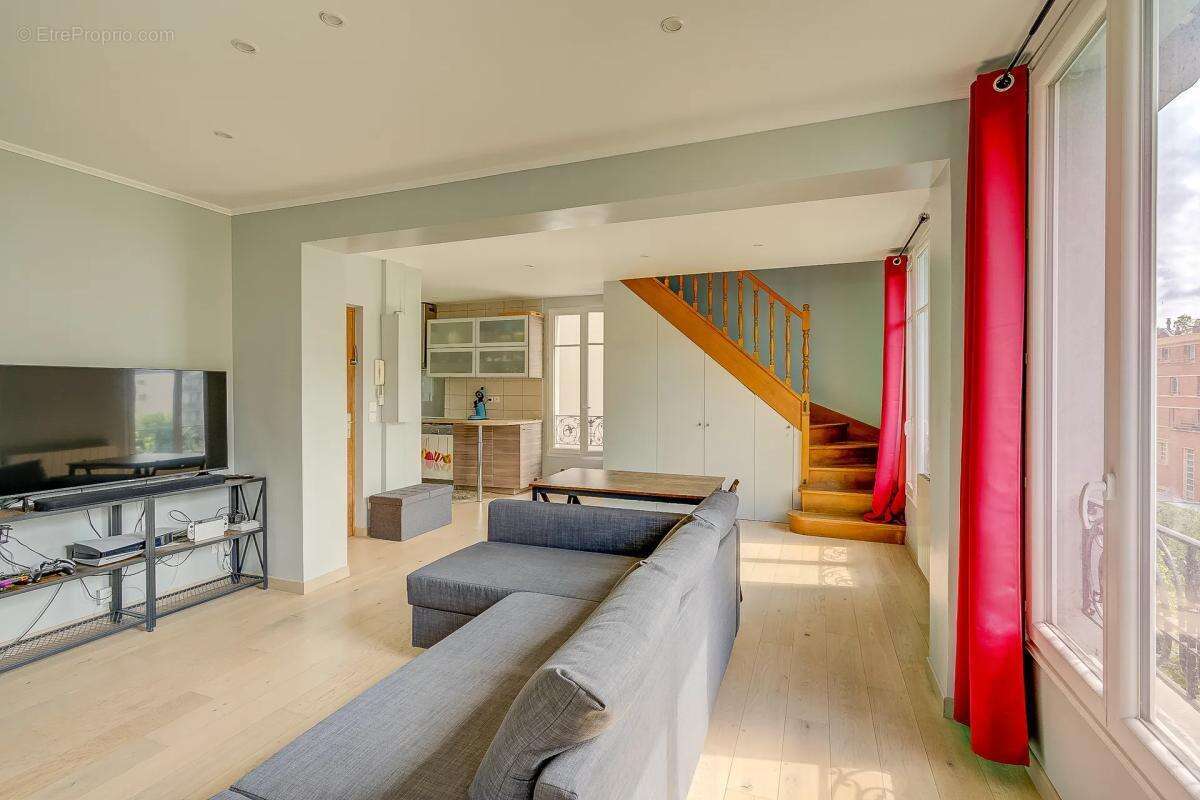 Appartement à CHAVILLE