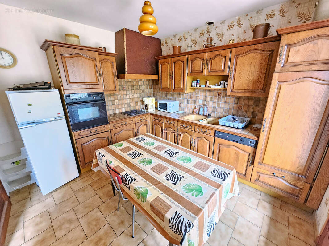 Maison à VALS-LES-BAINS