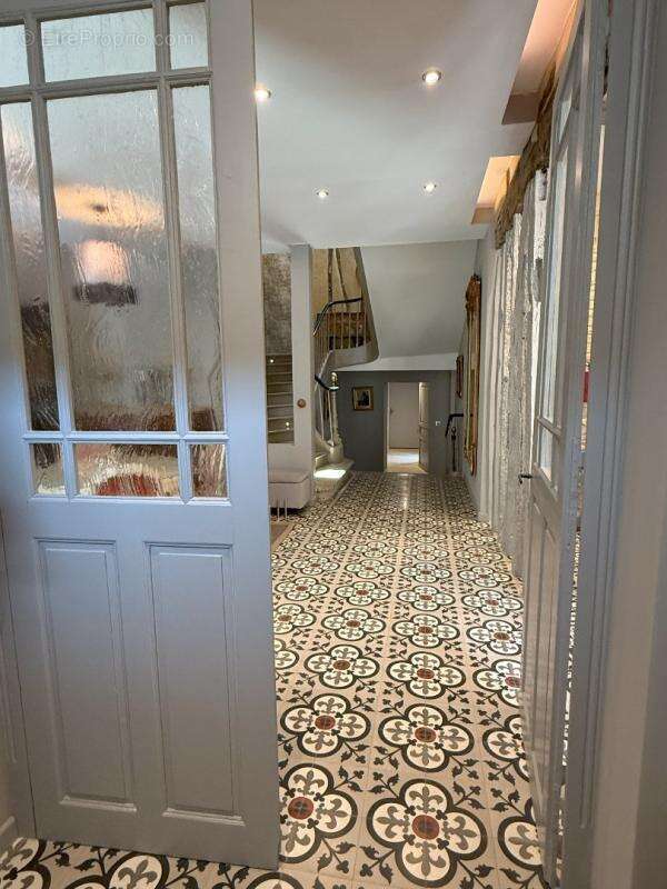 Elégante maison de village - photo 3