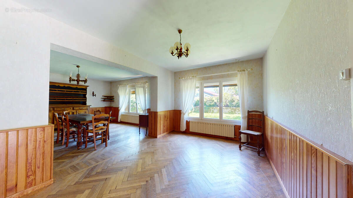 Maison à SANCEY-LE-GRAND