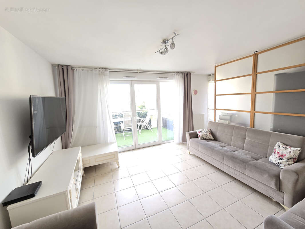 Appartement à SAINT-FONS