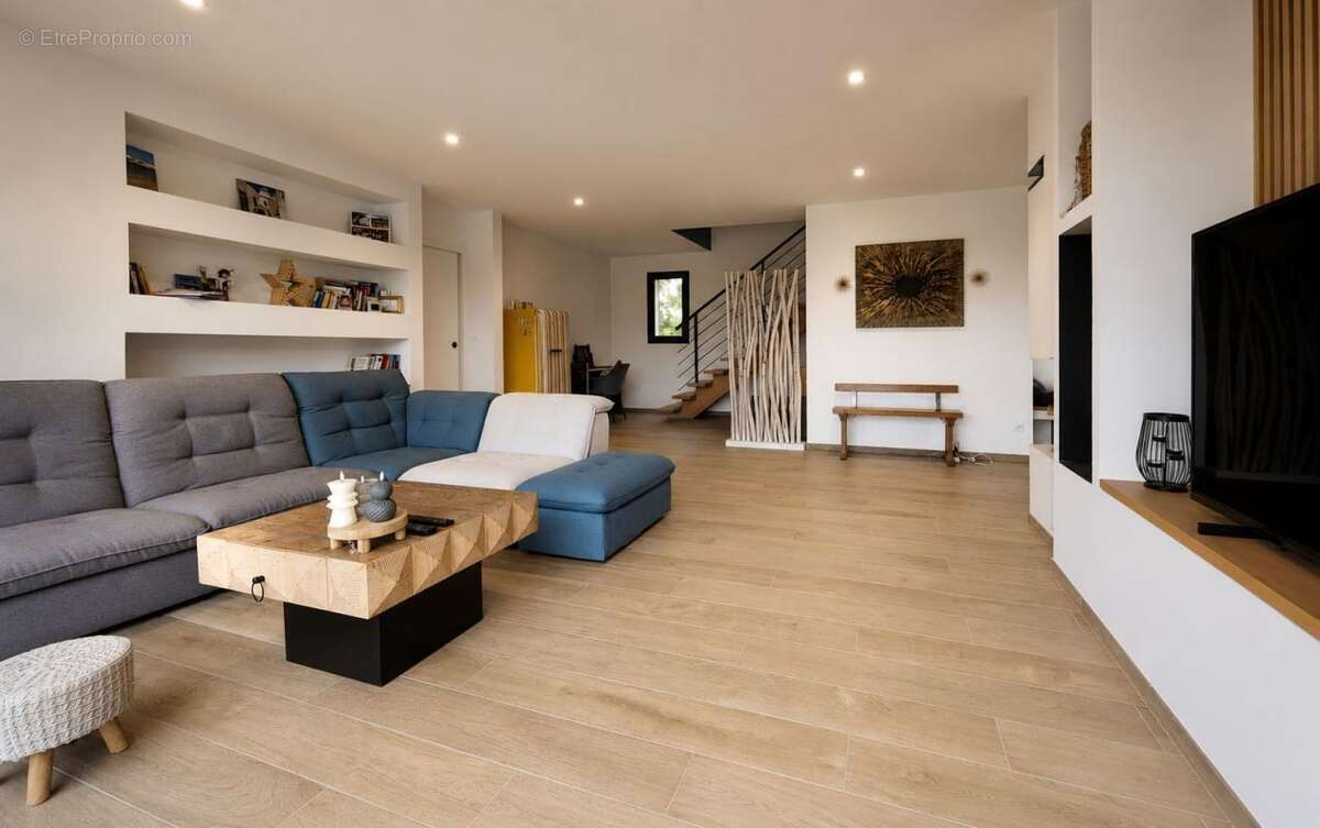 À vendre – Maison contemporaine de 161 m² – Mouguerre - photo 6