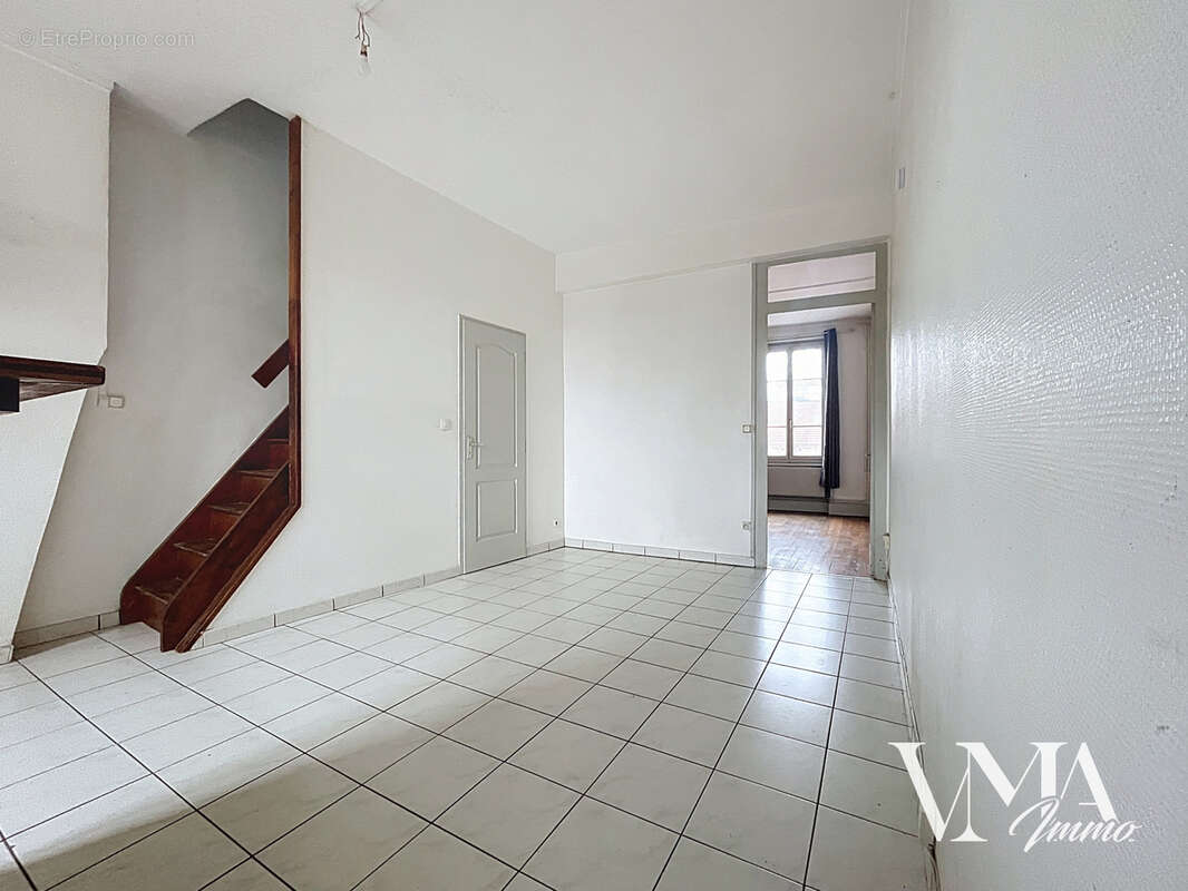 Appartement à LYON-8E