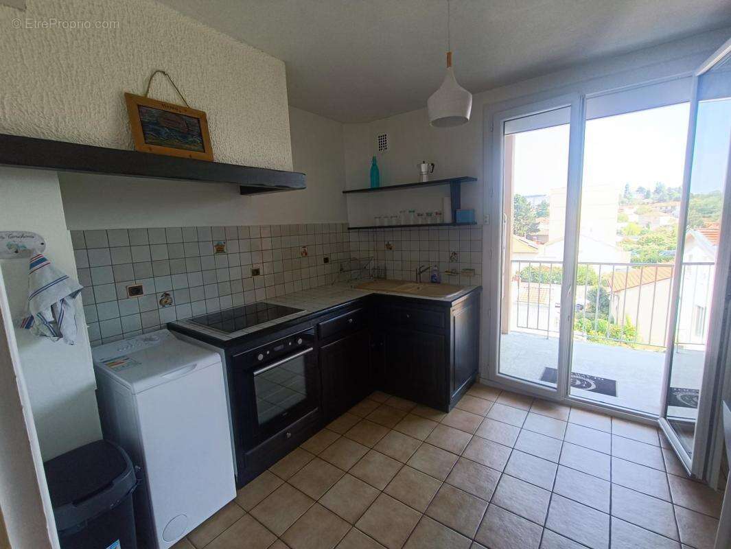 Vente Appartement 3 pièces 65m² Valence Châteauvert - photo 6