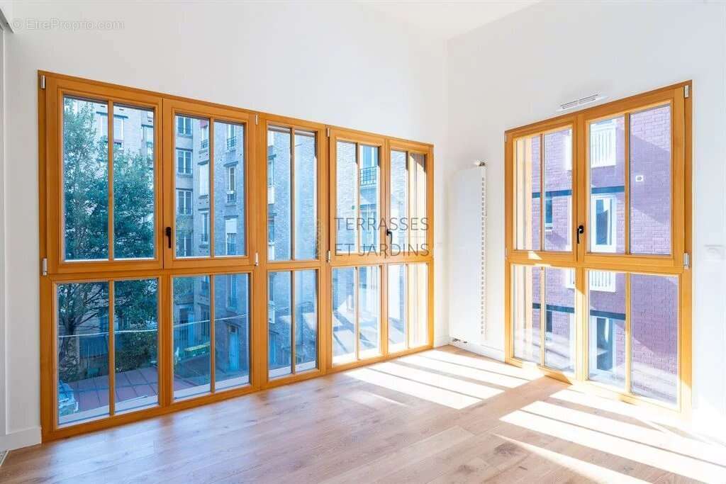 Maison à PARIS-12E