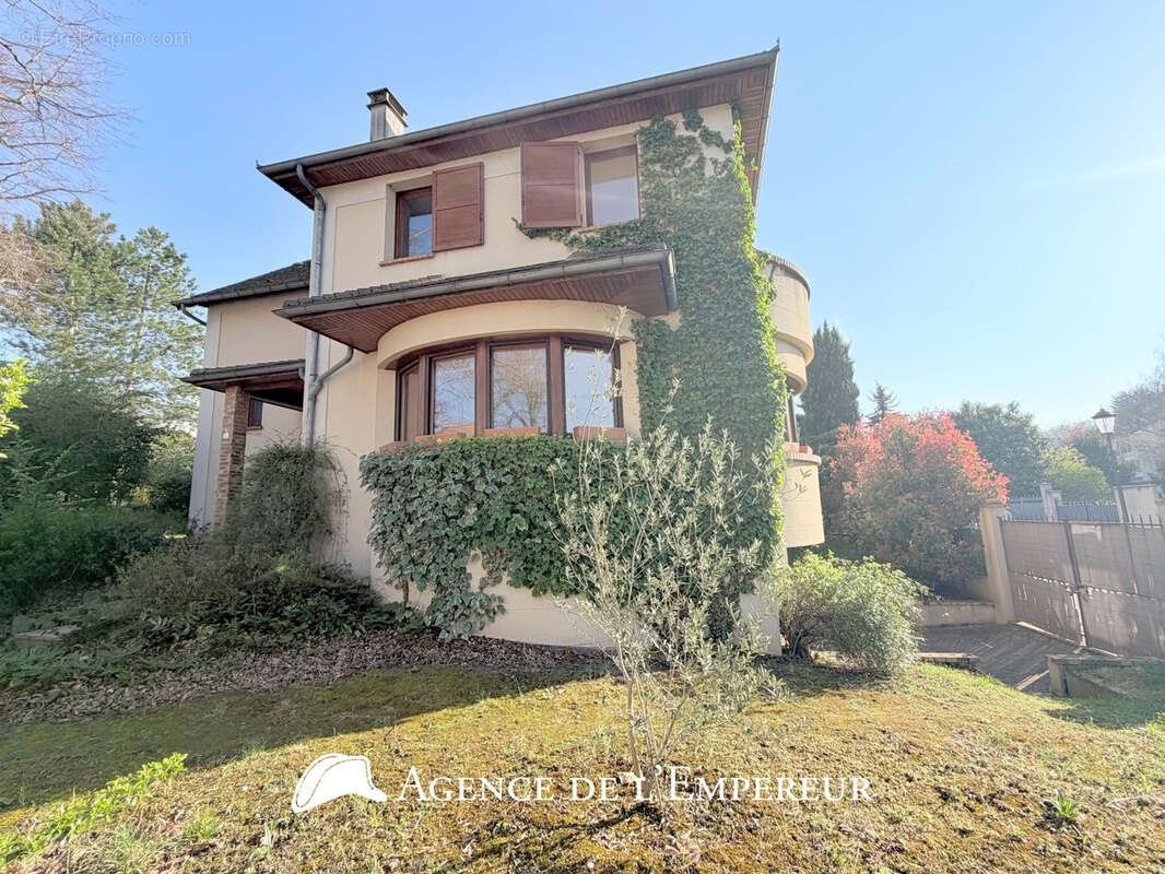 Maison à RUEIL-MALMAISON