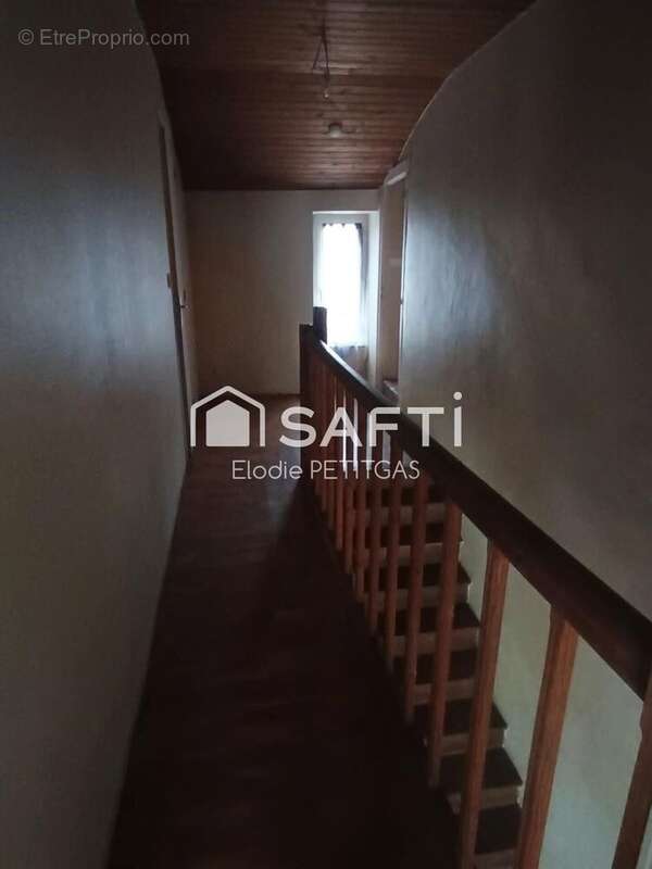 Photo 8 - Maison à MERVENT