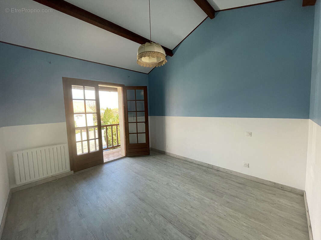 Maison à BUXEROLLES