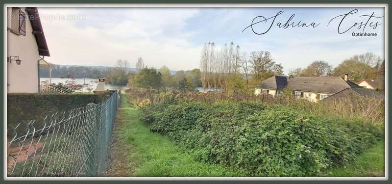Terrain à PRESSAGNY-L&#039;ORGUEILLEUX