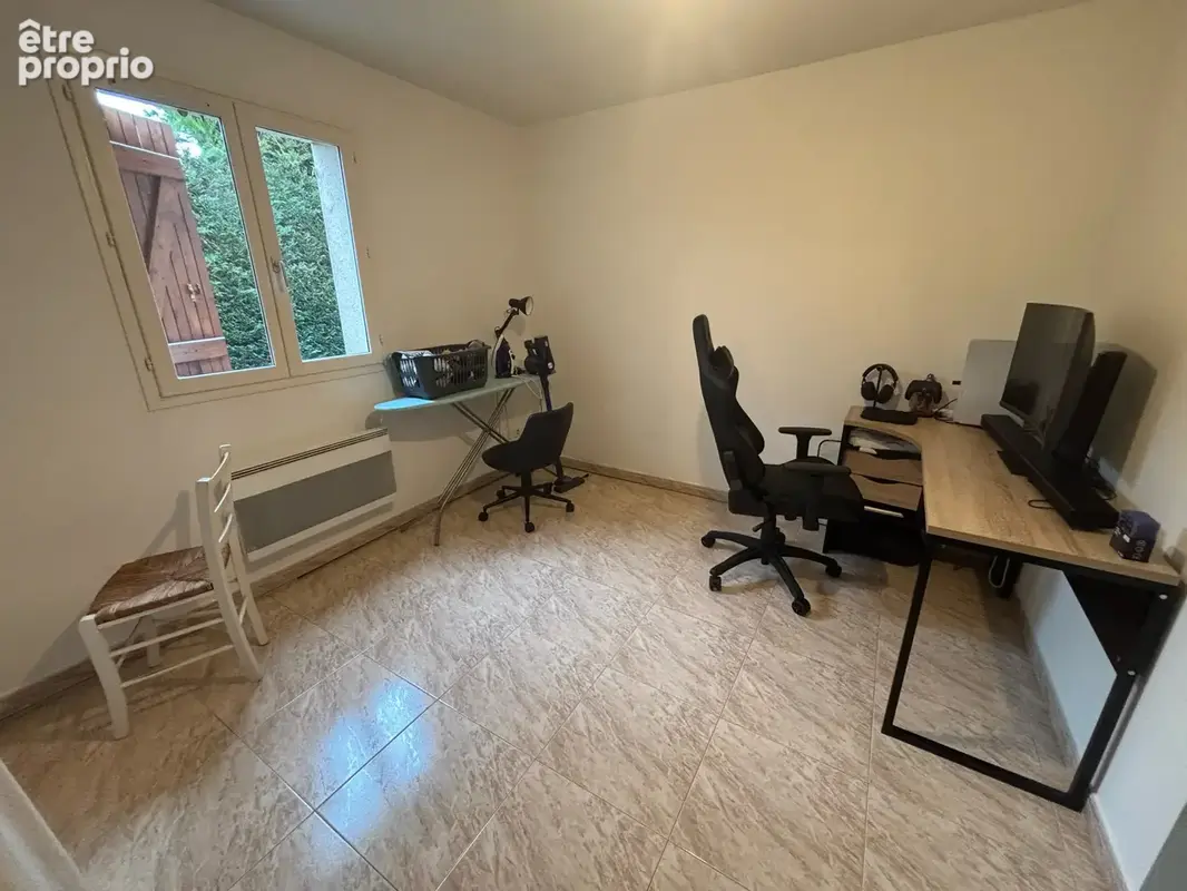 Maison de plain-pied   3 chambres   Proche commodités - photo 5