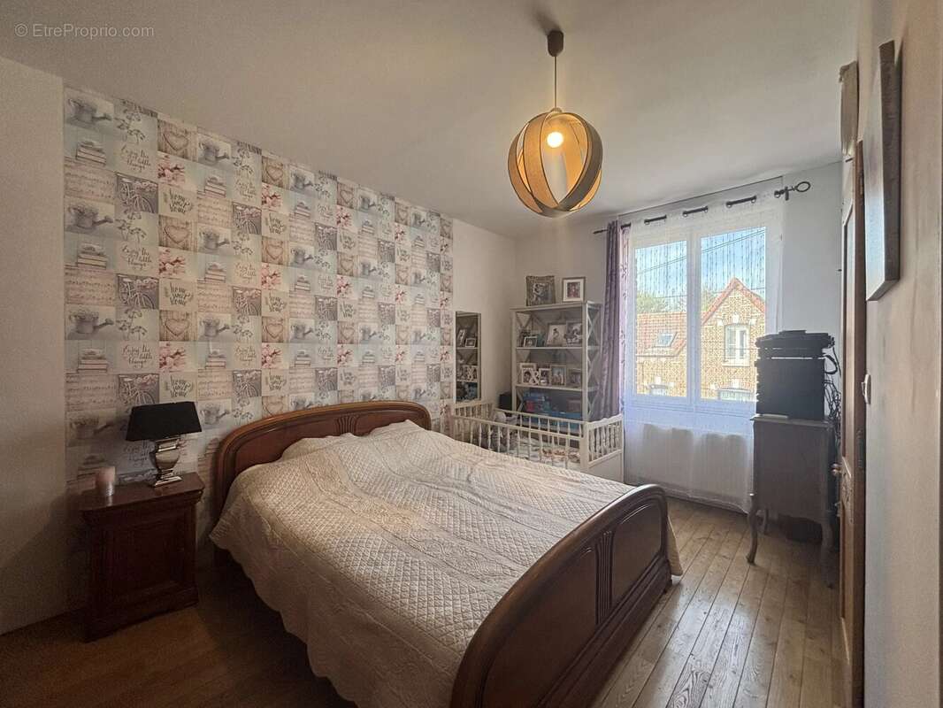 Maison à GOUZEAUCOURT