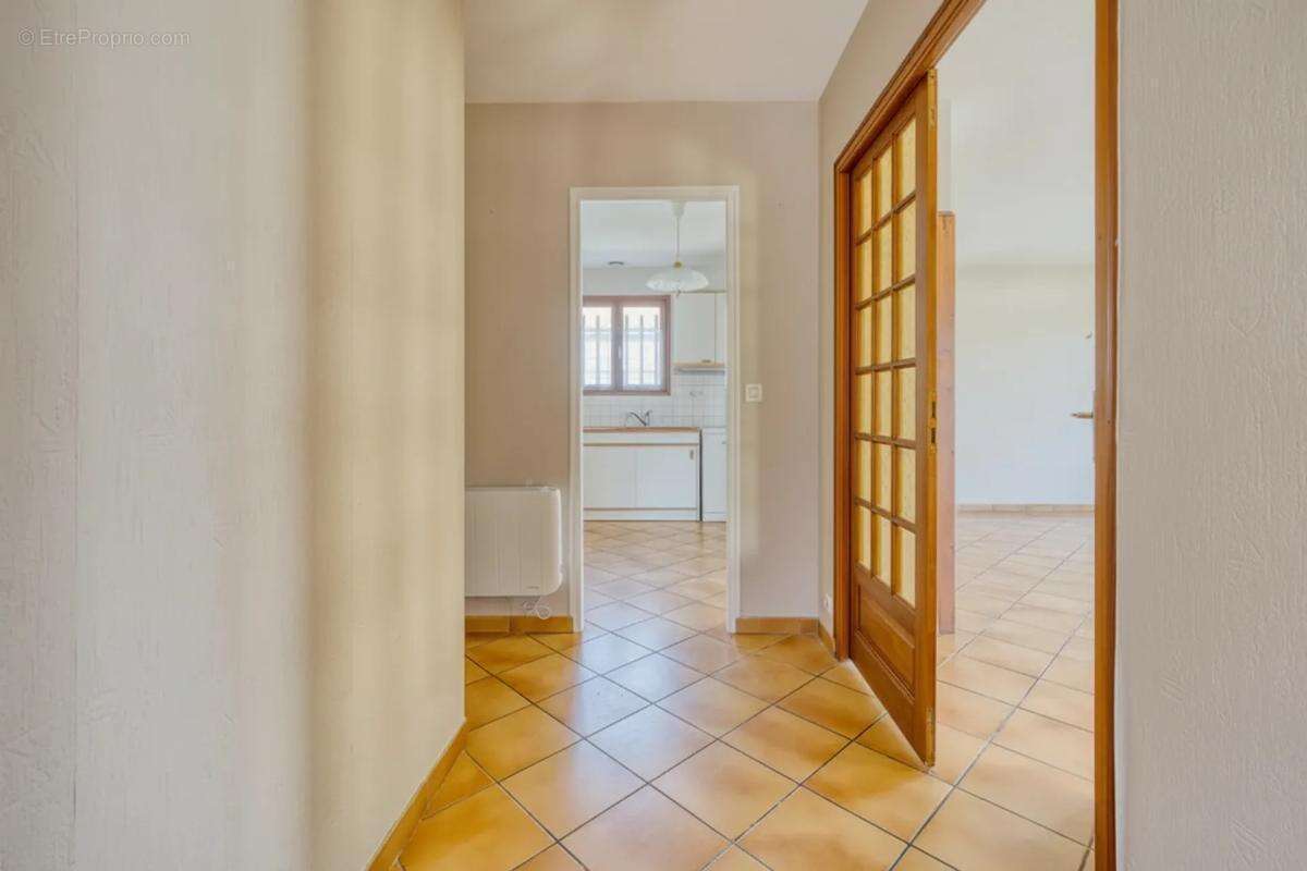 Maison à SAINT-SULPICE-DE-ROYAN