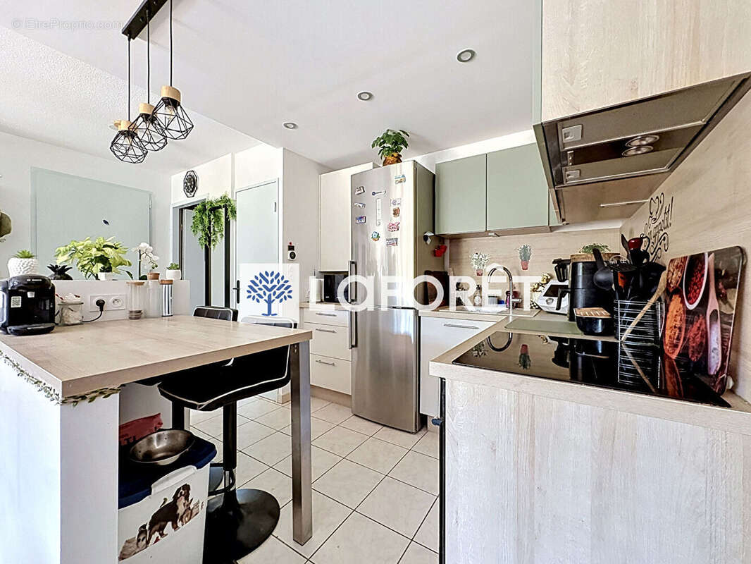 Appartement à RILLIEUX-LA-PAPE