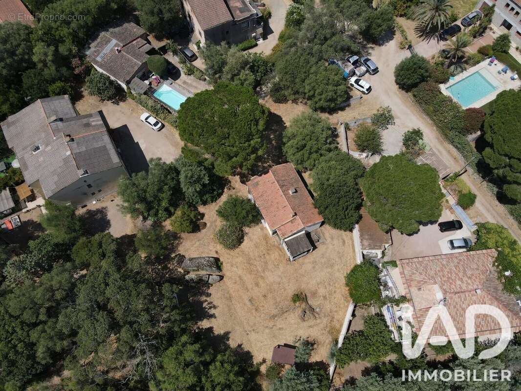 Maison 56 m² à Porto-Vecchio  - photo 2