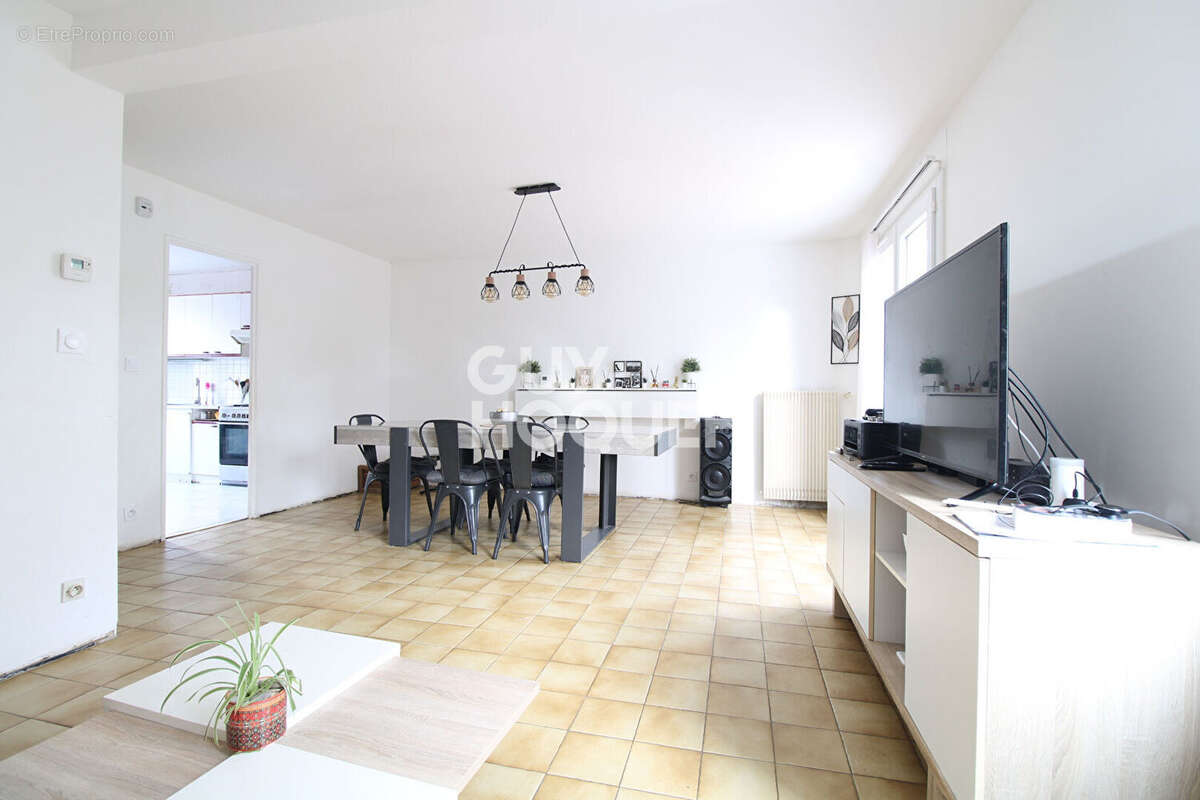 Maison à BRIE-COMTE-ROBERT