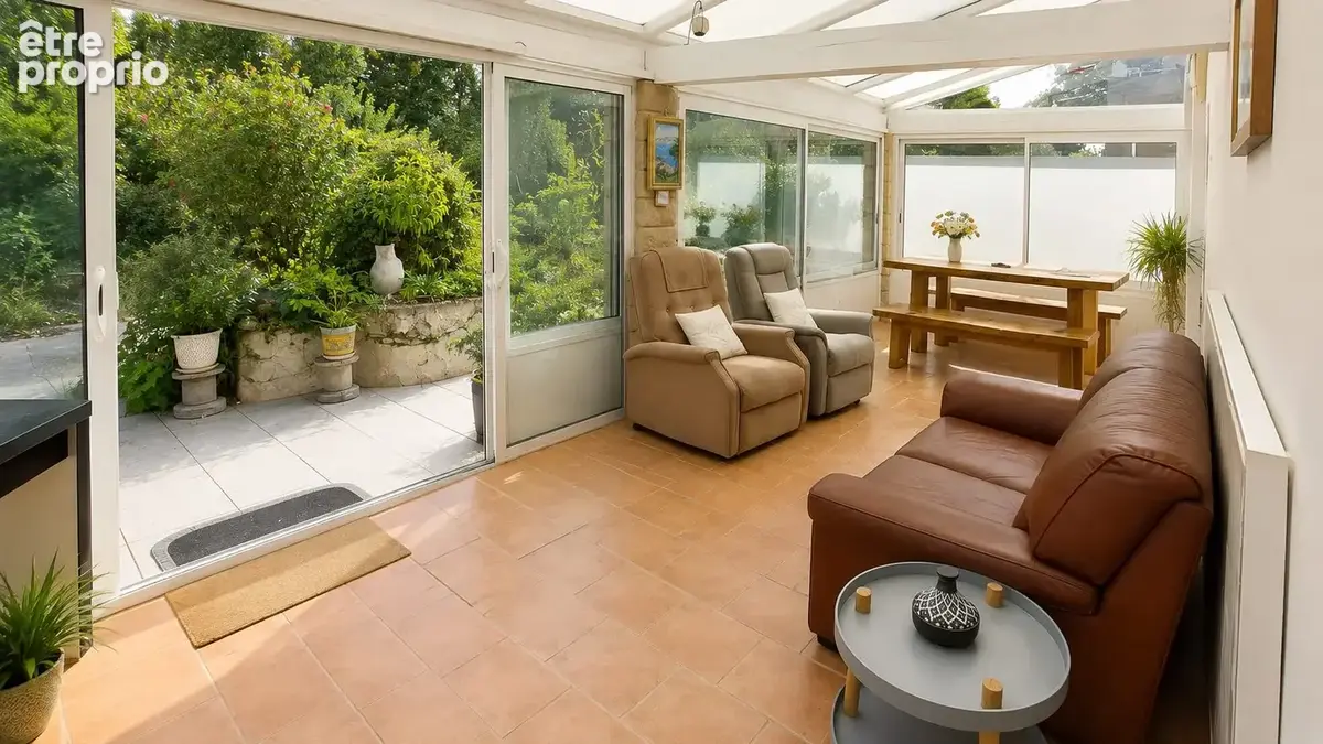 Maison 385 m² à Courthezon  - photo 5