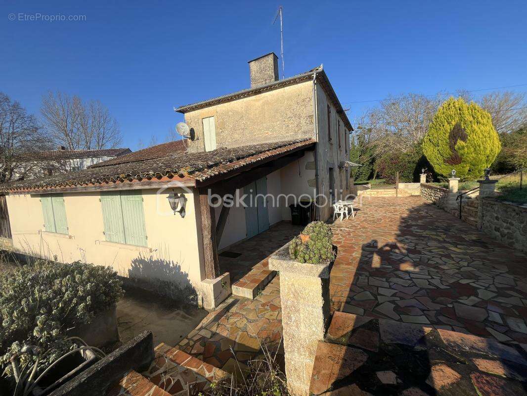 Maison à GIRONDE-SUR-DROPT