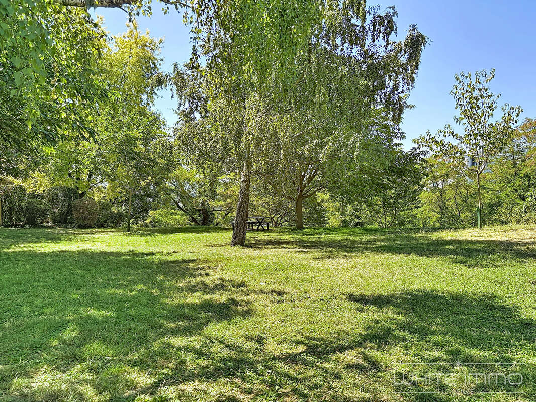 Vente en exclusivite, lyon 5eme, appartement t4, 94,41 m2, garage, cave, proche st just - photo 17