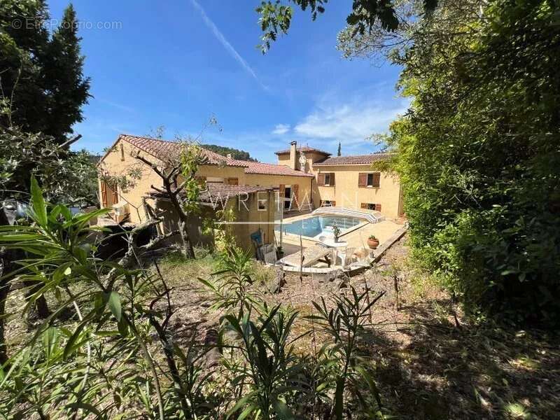Maison à LE LUC