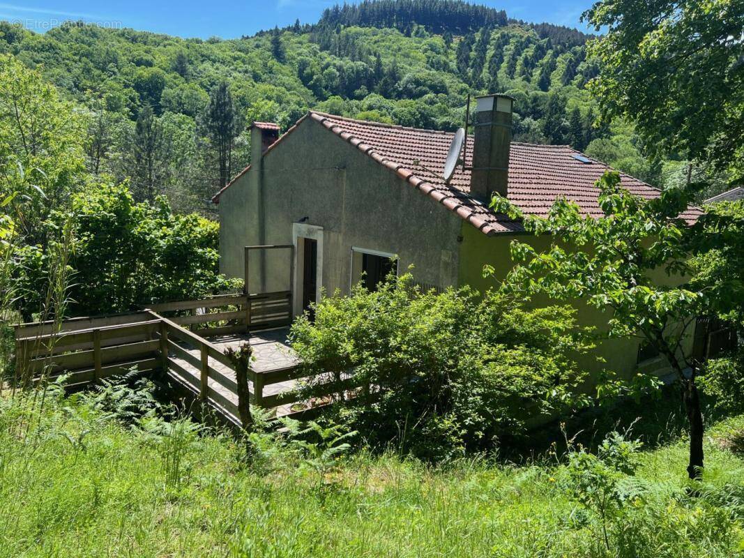 Maison à VERRERIES-DE-MOUSSANS
