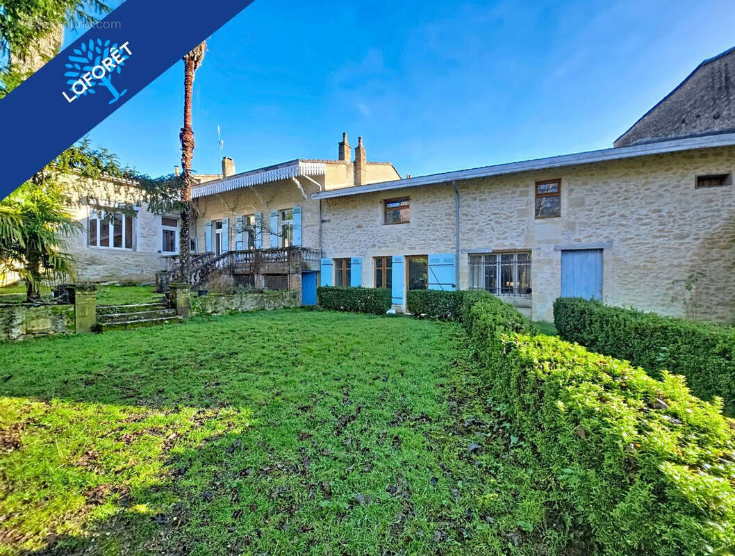 Maison à SAINT-MACAIRE