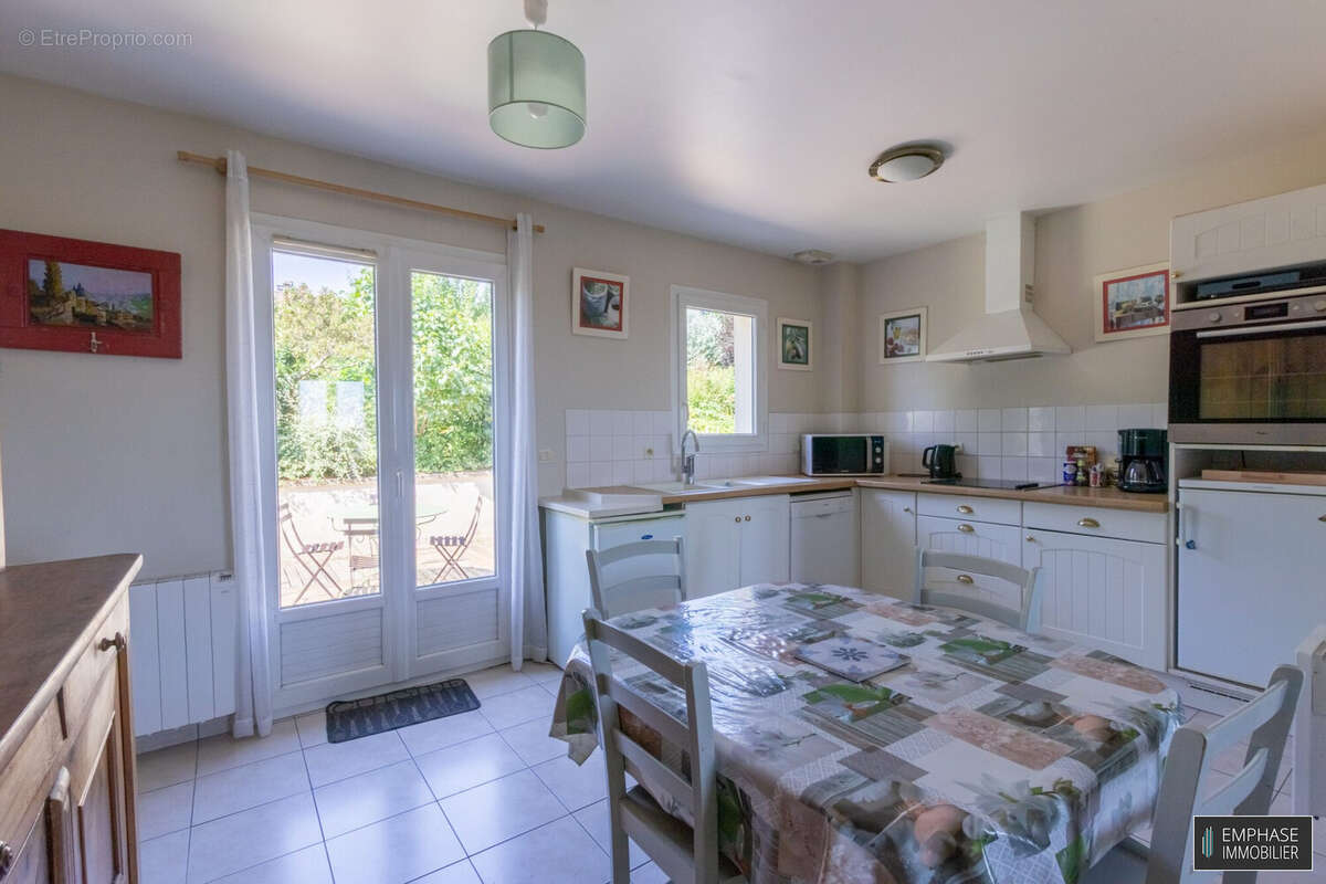 Maison 100 m² à Orgeval  - photo 3