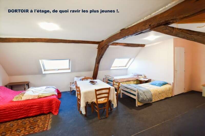 Longère de 136 m2 avec 6900 m2 de terrain, dépendances à Saint emiland - photo 5