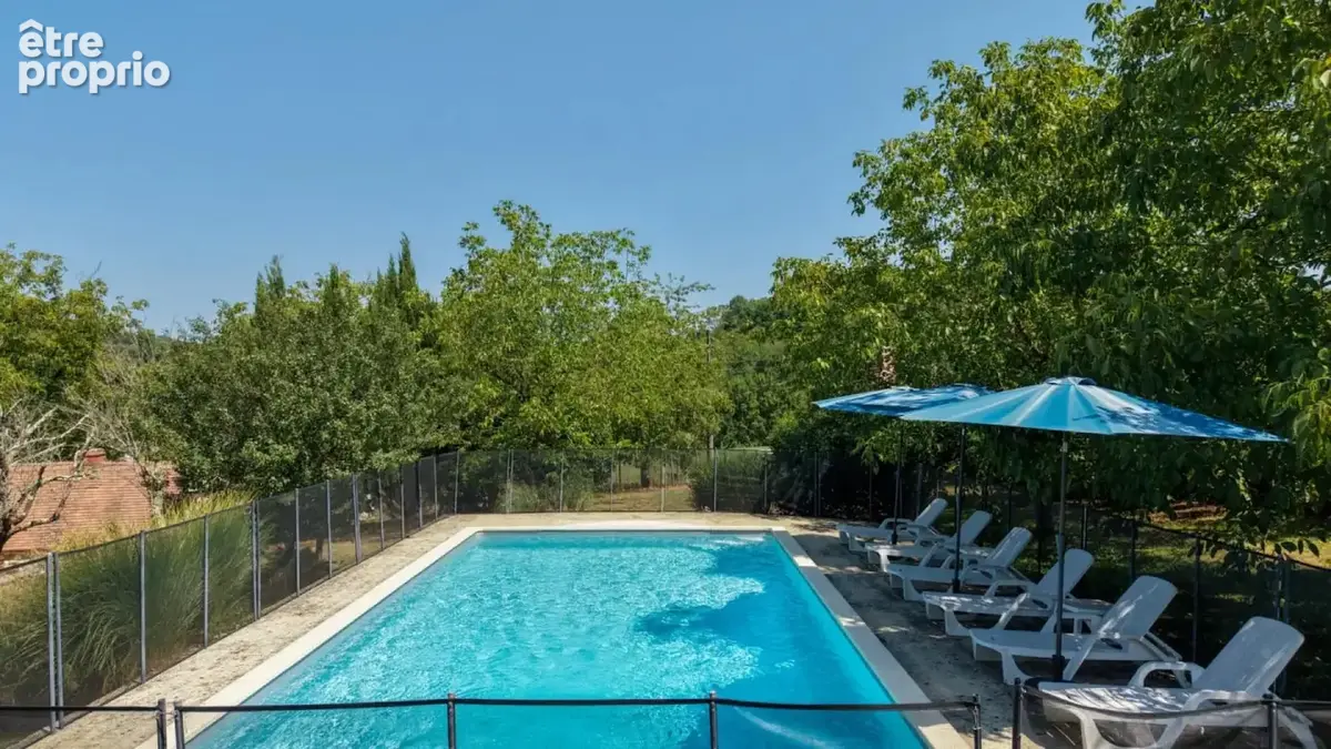 EXCLUSIVITE SECTEUR GOURDON - Enclos en pierre comprenant maison - photo 5