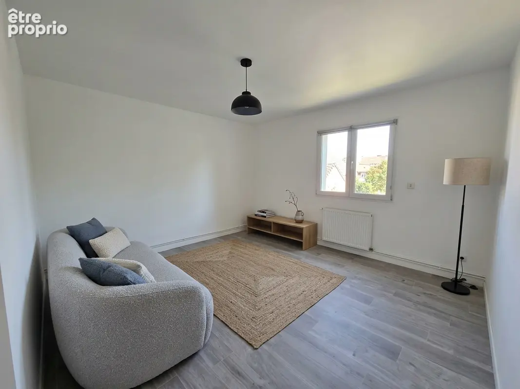 Maison à vendre - Saint-Étienne-du-Rouvray - 198 m² - 6 chambres + possibilité 7e - Jardin - Sous-sol 100 m² - EXCLUSIVITÉ - photo 17