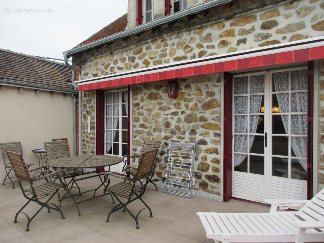 Maison à GARGILESSE-DAMPIERRE