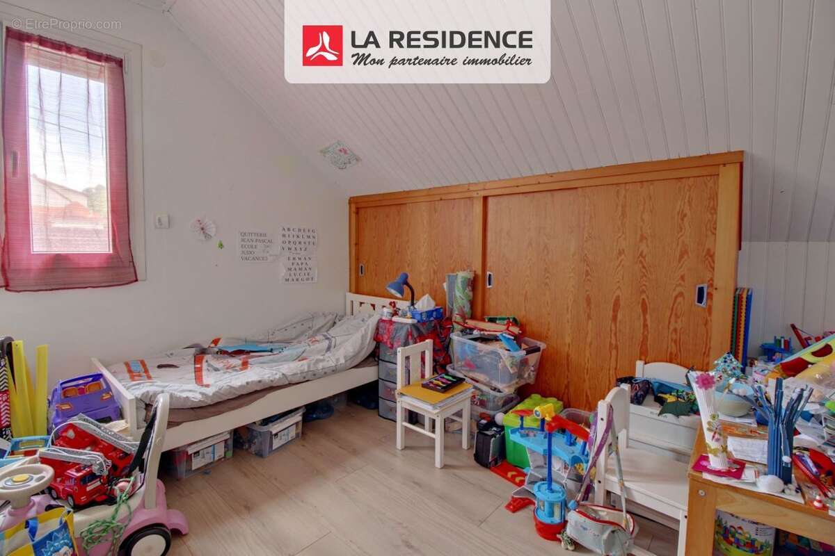 Maison 107 m² à Poissy  - photo 6