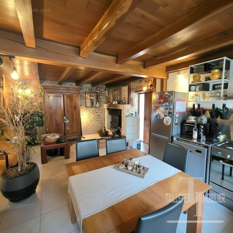 Maison à LISLE
