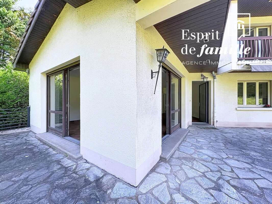Maison à CALUIRE-ET-CUIRE