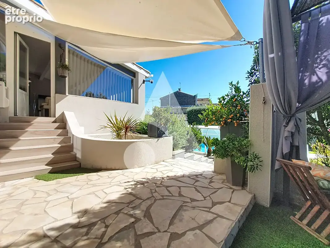 Maison agde t5 + piscine + garage + local commercial - photo 4