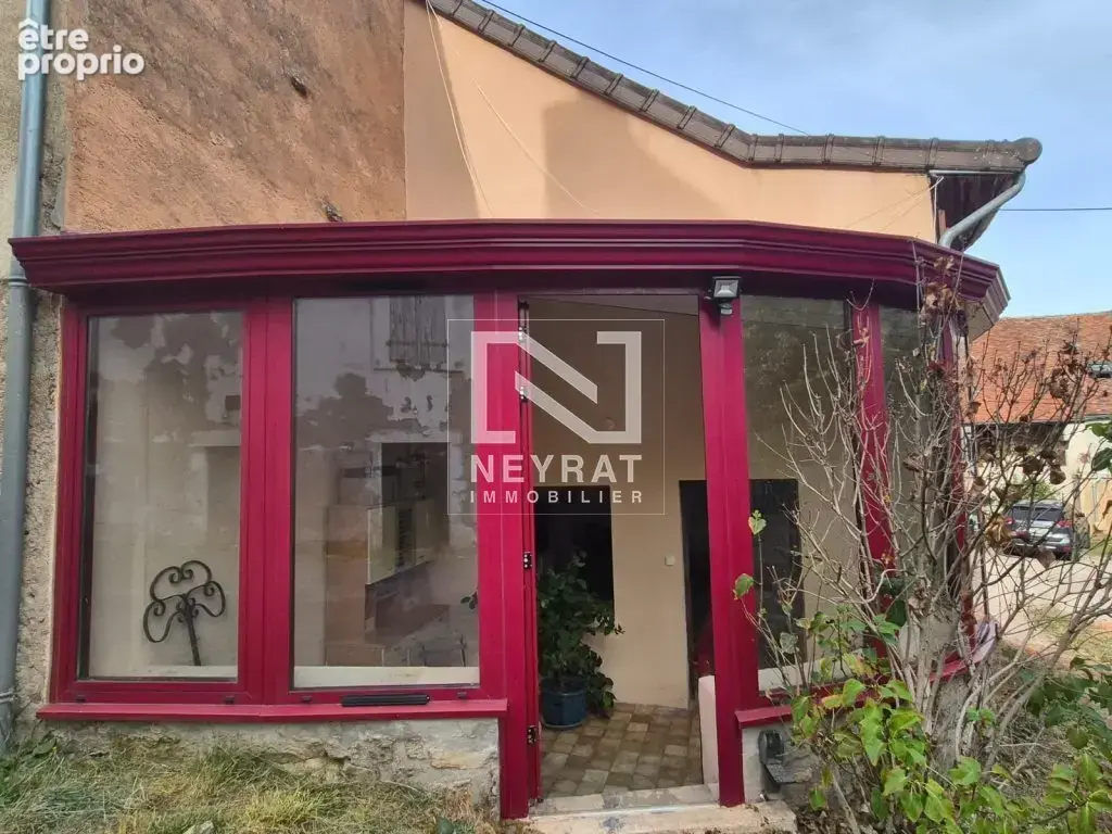 Maison avec garage et dépendance - photo 15