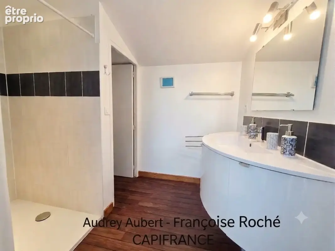 Maison à vendre 8 pièces TONNAY BOUTONNE (17) - photo 13