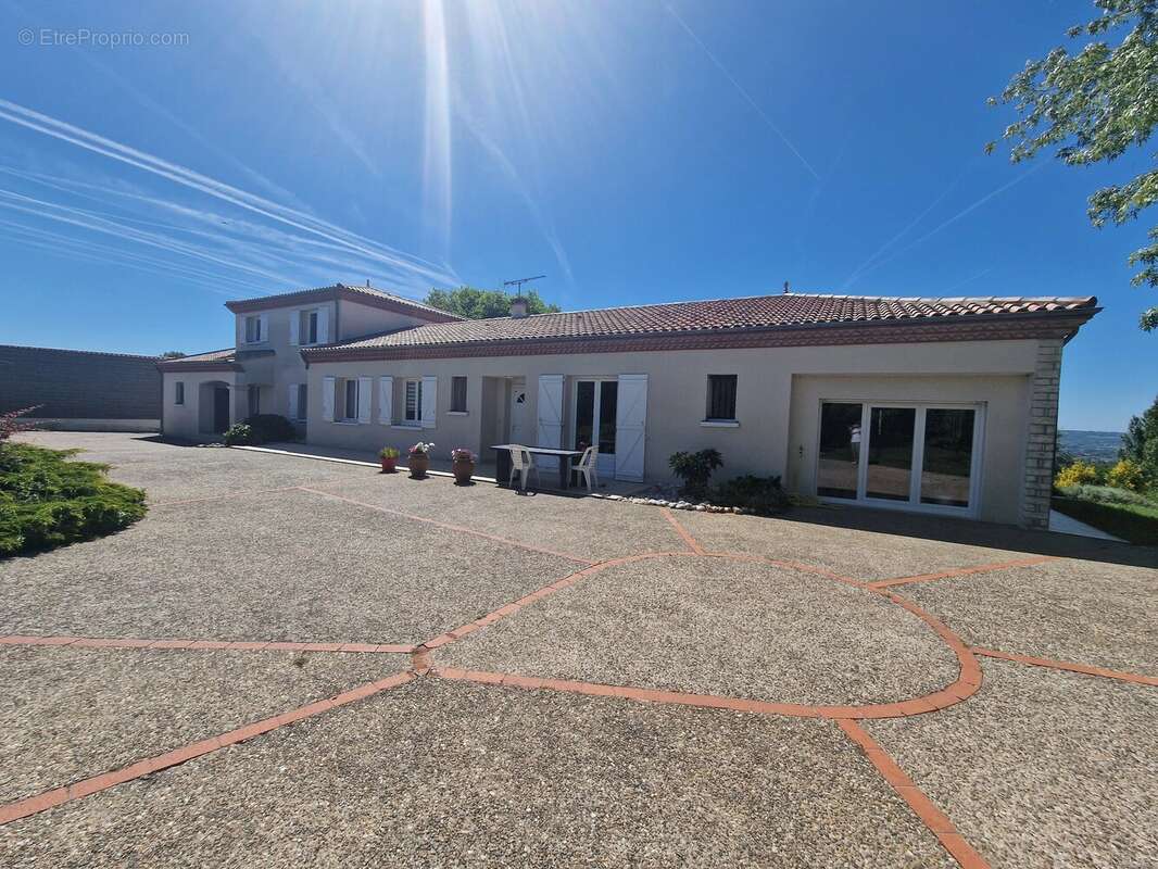 Maison à MONFLANQUIN